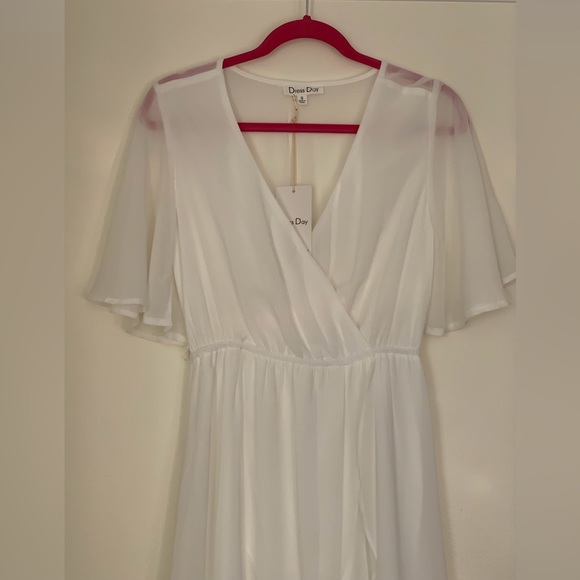 DRESS DAY white chiffon Midi Dres. Size Small, bell sleeve, crossbody. - Picture 5 of 9
